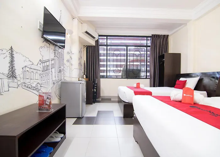 Honey House Hotel